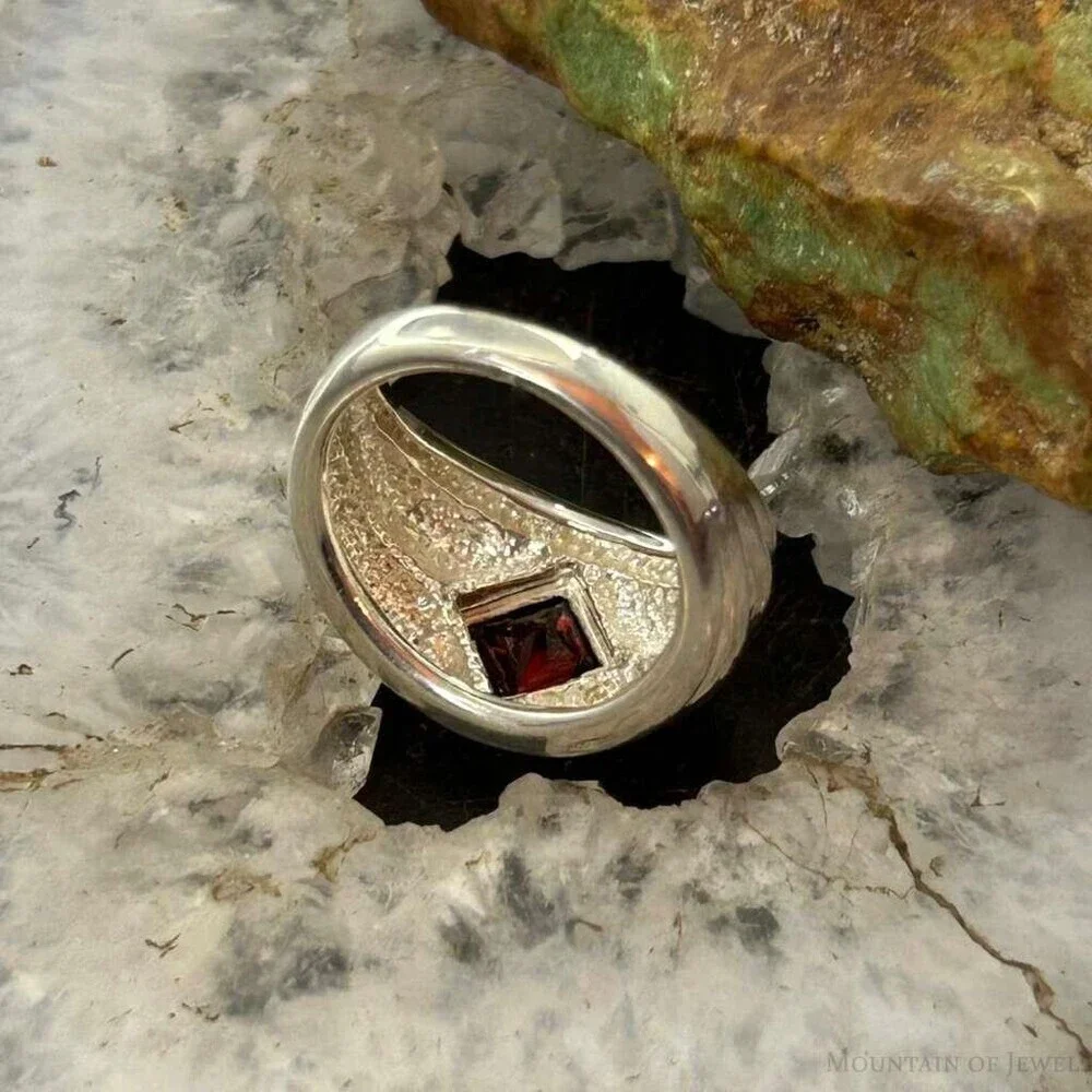 Carolyn Pollack Sterling Silver Faceted Garnet Decorated Ring For Women